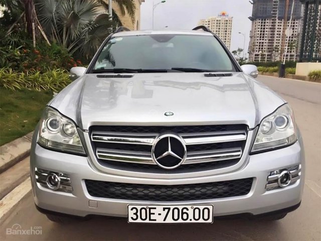 Bán xe Mercedes 450 4Matic đời 2007, màu bạc, nhập khẩu còn mới, 900 triệu