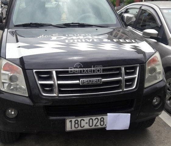 Cần bán xe Isuzu Dmax LS 3.0TD đời 2009 màu đen xe nhập giá 370tr