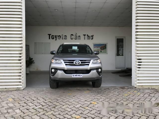 Bán Toyota Fortuner G năm 2017, màu bạc, nhập khẩu, 981 triệu