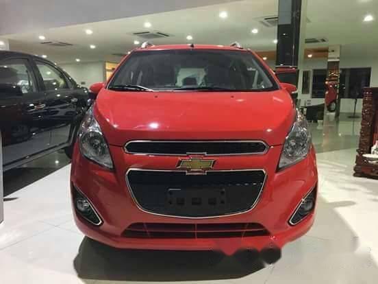 Cần bán Chevrolet Spark đời 2017, màu đỏ giá cạnh tranh