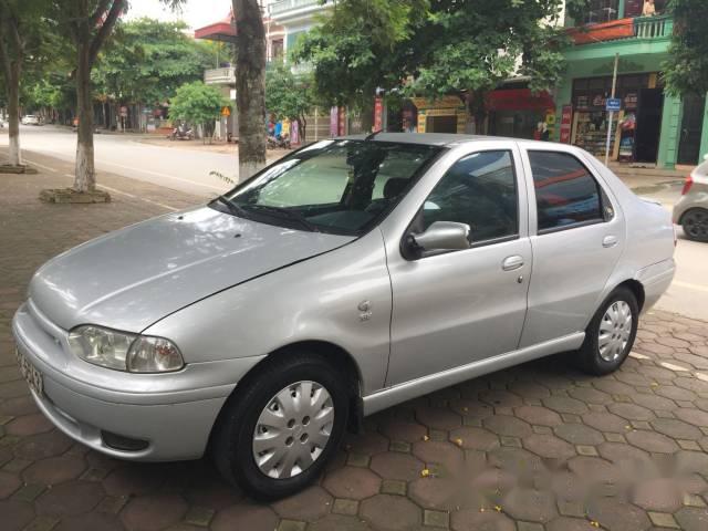 Cần bán Fiat Siena sản xuất 2003, màu bạc, 69 triệu