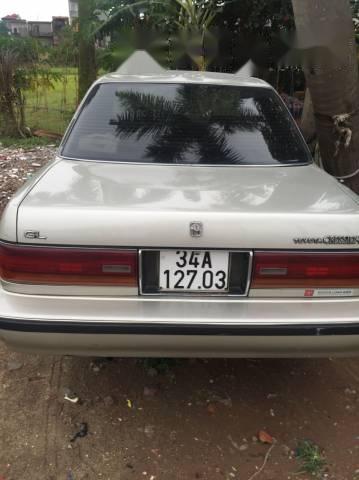 Bán xe Toyota Cressida đời 1995, màu trắng, xe nhập còn mới