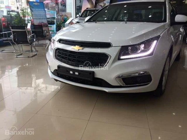 Chevrolet Cruze hỗ trợ trả góp, chỉ cần 80 triệu lấy xe, giao xe ngay trong tuần 0962.861.904 - 0979.149.111