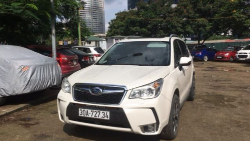 Bán Subaru Forester 2.0 turbo AT đời 2014, màu trắng, xe nhập