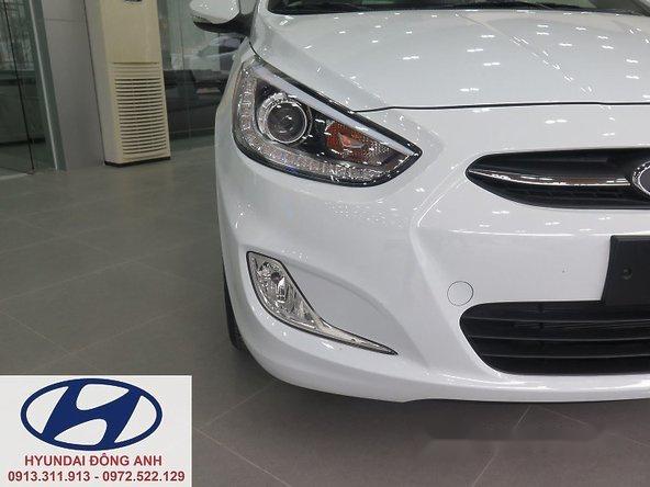 Cần bán Hyundai Accent 1.4 AT đời 2017, màu trắng