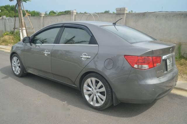 Cần bán lại xe Kia Forte SX đời 2010, màu xám, 418 triệu