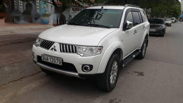 Chính chủ bán Mitsubishi Pajero đời 2012, màu trắng