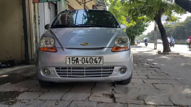 Bán xe Chevrolet Spark đời 2011, màu bạc