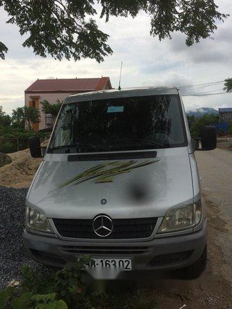 Cần bán gấp Mercedes Sprinter đời 2010 xe gia đình, 515tr