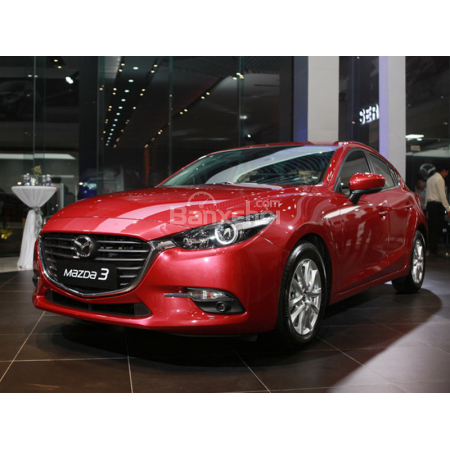 Bán Mazda 3 FL đỏ 2018 sẵn màu giao xe ngay, trả góp 90% thủ tục đơn giản nhất, LH: 0938809143