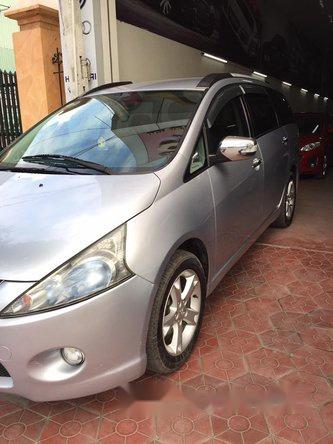 Bán xe Mitsubishi Grandis đời 2008, màu bạc số tự động