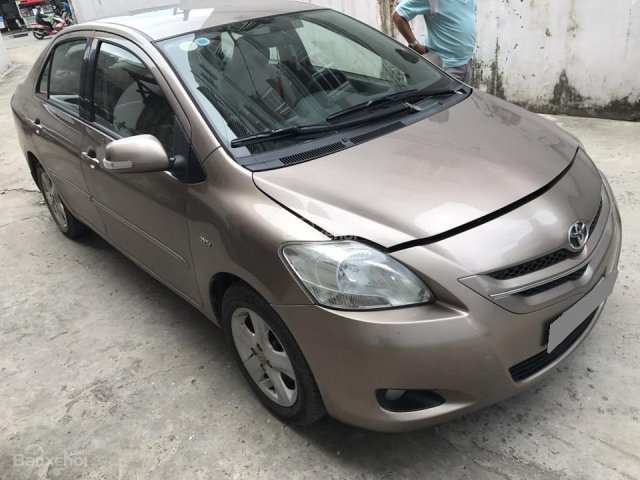 Xe Vios 2010 kẹt tiền nên muốn ra nhanh