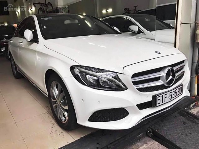 Bán ô tô Mercedes đời 2015, màu trắng