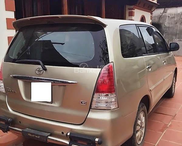 Bán ô tô Toyota Innova G đời 2009, màu vàng chính chủ