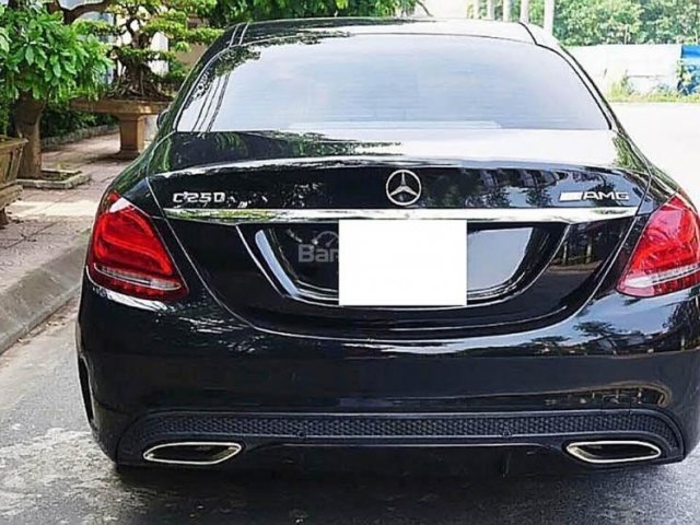 Bán Mercedes C 250 AMG đời 2015, màu đen số tự động