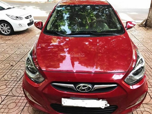 Cần bán gấp Hyundai Accent đời 2011, màu đỏ, nhập khẩu