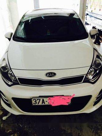 Bán Kia Rio AT đời 2016, màu trắng số tự động