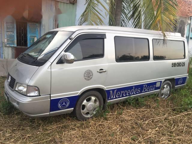 Bán Mercedes đời 2004 giá cạnh tranh