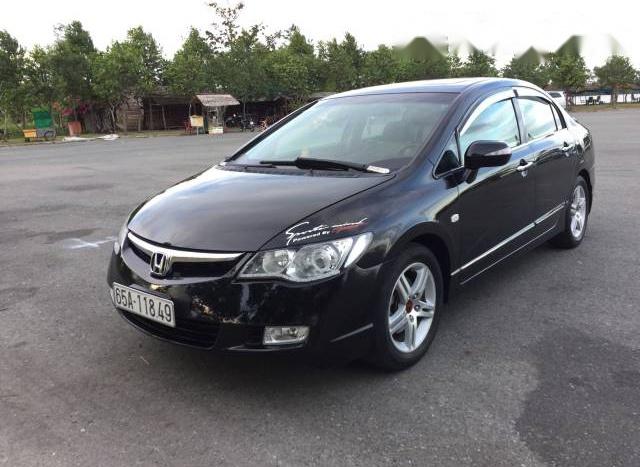 Cần bán Honda Civic 2.0AT đời 2008 số tự động giá cạnh tranh