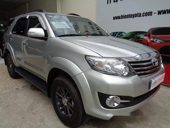 Bán xe Toyota Fortuner FX AT đời 2015