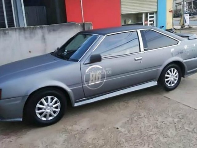 Bán xe Toyota Carina đời 1990, màu xanh lam, nhập khẩu