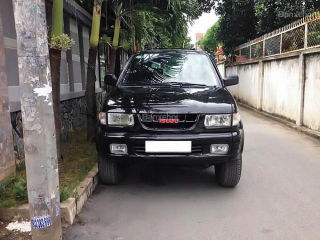 Cần bán Isuzu Hi lander đời 2006, màu đen số tự động