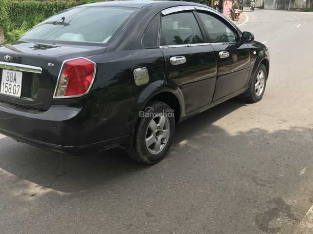 Cần bán Daewoo Lacetti đời 2008, màu đen, giá tốt