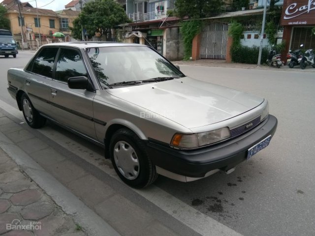 Bán xe Toyota Camry G 1990, màu xám, nhập khẩu nguyên chiếc