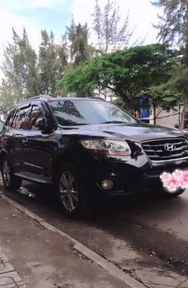 Bán Hyundai Santa Fe sản xuất 2010, màu đen 