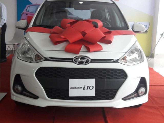 Hyundai I10 2018, khuyến mãi lên đến 35tr, nhận xe chỉ 90tr, bao hồ sơ khó, giá còn thương lượng- LH: 0904 806 785