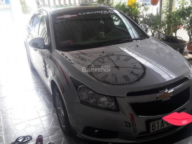 Cần bán xe Chevrolet Cruze 2011, màu bạc, nhập khẩu xe gia đình, giá chỉ 425 triệu