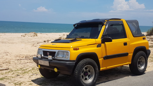 Bán Suzuki Vitara 1.6 MT đời 1991, màu vàng