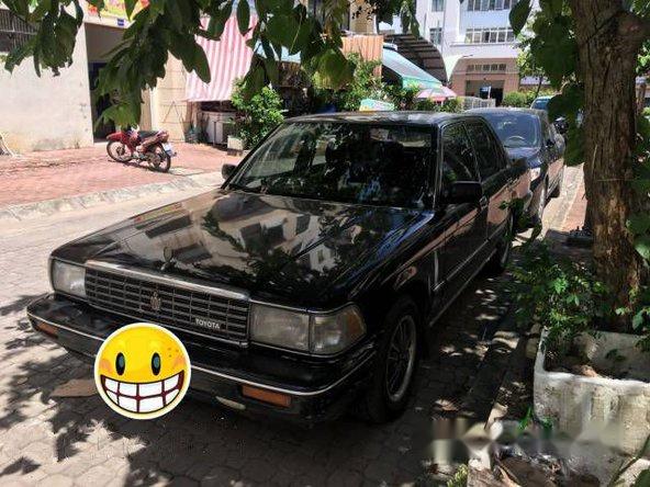 Chính chủ bán Toyota Crown MT đời 1982, màu đen