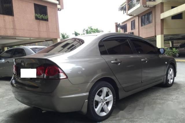 Cần bán lại xe Honda Civic 1.8 đời 2009 xe gia đình, 420 triệu