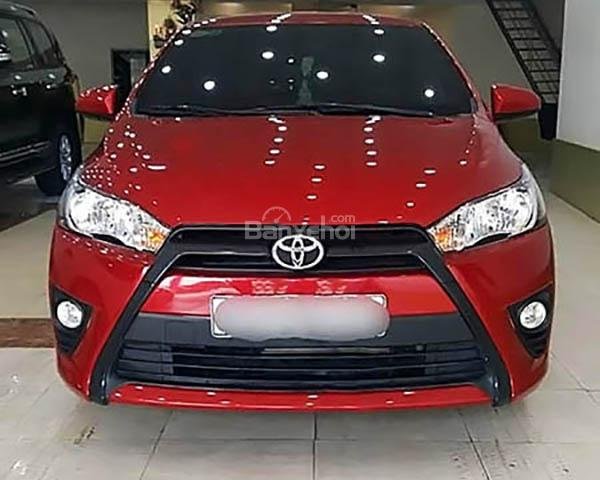 Bán Toyota Yaris đời 2016, màu đỏ, xe nhập