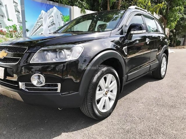 Xe Chevrolet Captiva đời 2009, màu đen, 469 triệu