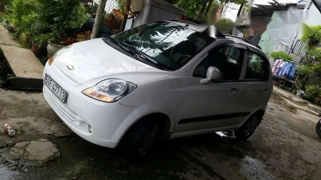 Chính chủ bán Chevrolet Spark đời 2010, màu trắng