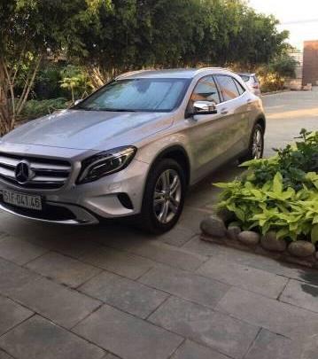 Bán Mercedes GLA200 đời 2014, màu bạc, nhập khẩu