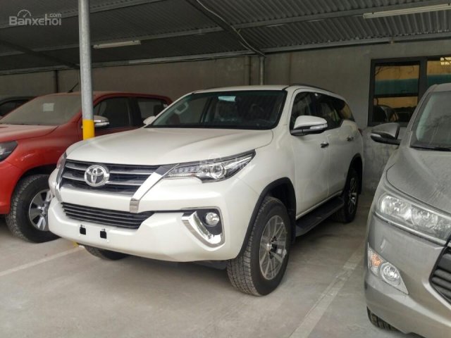 Bán ô tô Toyota Fortuner 2.4 G (4x2) hai cầu đời 2017, màu trắng, nhập khẩu, giá cả cạnh tranh, LH ngay 0911404101