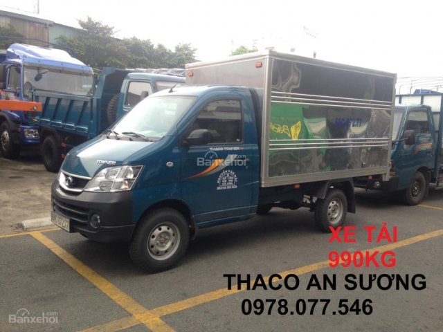 Thaco Towner 990 2018 tải trọng 990kg thùng kín máy xăng, tiết kiệm nhiên liệu, máy công nghệ Suzuki