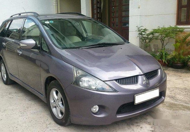 Bán xe cũ Mitsubishi Grandis đời 2008 số tự động