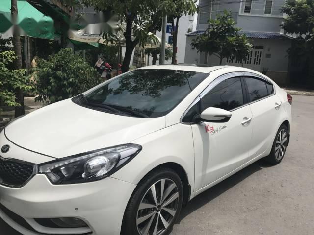 Cần bán xe Kia K3 2.0 đời 2014, giá chỉ 605 triệu