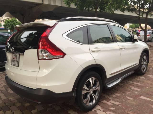 Cần bán Honda CR V 2.4 đời 2014, màu trắng số tự động, 888tr