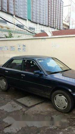 Bán Toyota Camry MT 1989, màu đen chính chủ