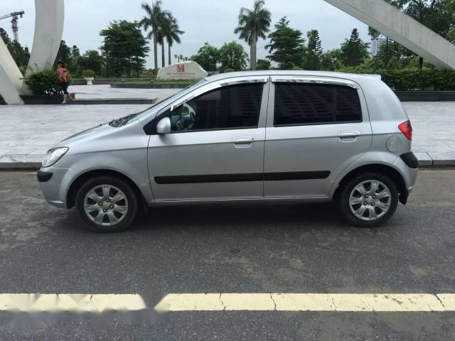 Cần bán xe Hyundai Getz đời 2010 xe gia đình