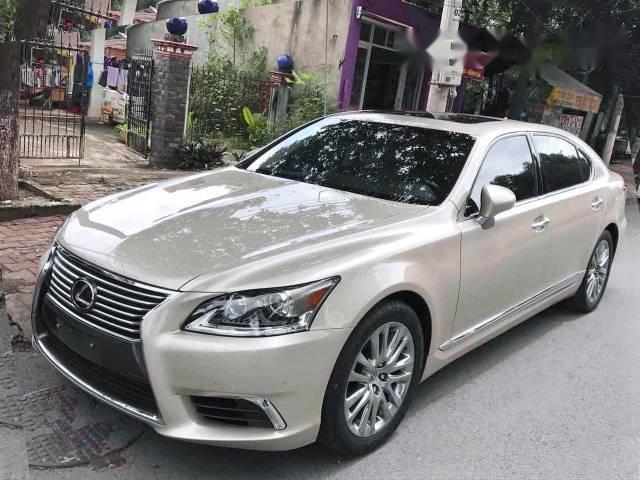 Bán Lexus LS 460L 2012, màu bạc