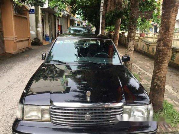 Bán Toyota Crown MT đời 1993, màu đen chính chủ giá cạnh tranh