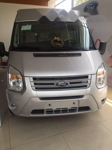 Cần bán xe Ford Transit đời 2017, màu bạc giá cạnh tranh