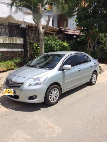 Bán xe cũ Toyota Vios 1.5E đời 2010, màu bạc số sàn