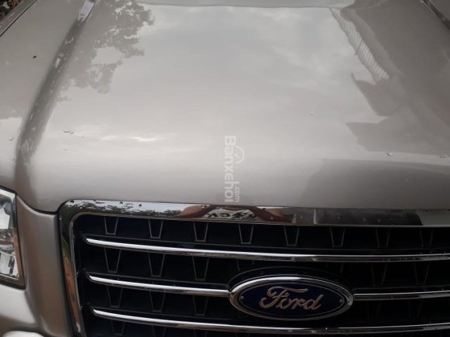 Ford Everst, xe gia đình sử dụng kỹ,, không kinh doanh